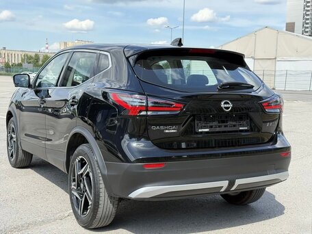 2026 Nissan Qashqai II Рестайлинг 2, чёрный, 2040000 рублей, вид 4