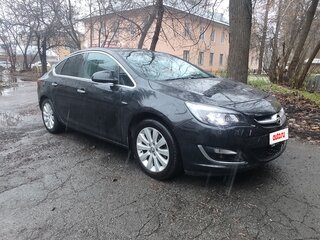 2012 Opel Astra J Рестайлинг, чёрный, 750000 рублей, вид 1