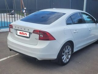 2014 Volvo S60 II Рестайлинг, белый, 1300000 рублей, вид 4