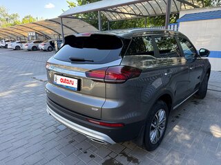 2024 Geely Atlas Pro, серый, 2300000 рублей, вид 5