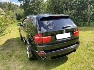 2009 BMW X5 4.8i II (E70), чёрный, 1291753 рублей, вид 4