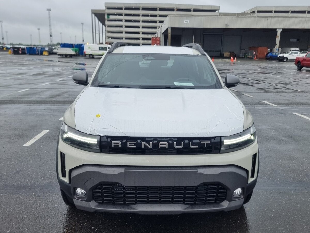 Открыть фотографии: Renault Duster III