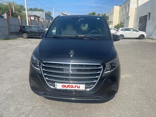 2025 Mercedes-Benz V-Класс Extra Long 300 d экстра длинный III (W447) Рестайлинг 2, чёрный, 13550000 рублей, вид 2