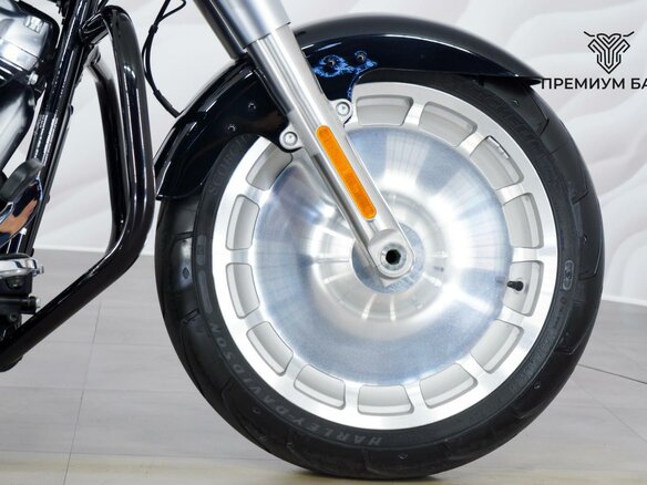 2018 Harley-Davidson Fat Boy, чёрный, 1847000 рублей - вид 9