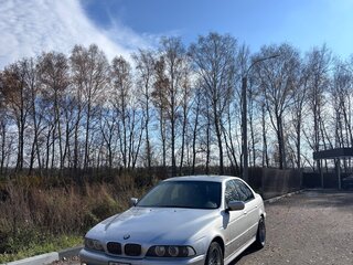 2002 BMW 5 серии 525i IV (E39) Рестайлинг, серебристый, 1500000 рублей, вид 1