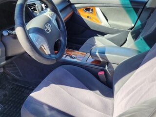 2010 Toyota Camry VI (XV40) Рестайлинг, серебристый, 990000 рублей, вид 4