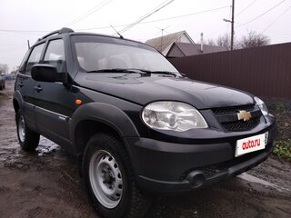2009 Chevrolet Niva I Рестайлинг, чёрный, 570000 рублей, вид 1