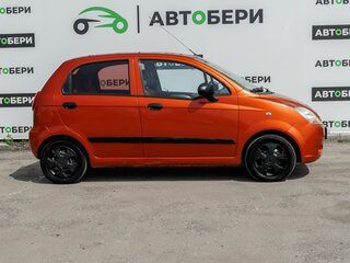 2009 Chevrolet Spark II, оранжевый, 290000 рублей, вид 4