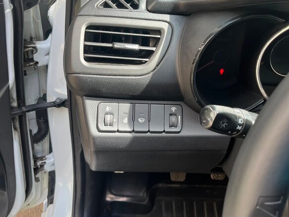 2013 Kia Rio 5-speed III, белый, 750000 рублей - вид 14