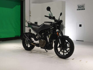 2020 Husqvarna Svartpilen 250, серый, 300000 рублей, вид 2