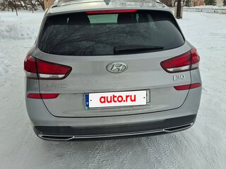 2022 Hyundai i30 III Рестайлинг 2, серебристый, 1260000 рублей, вид 3