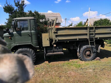 1980 ГАЗ 66, зелёный, 580000 рублей, вид 2