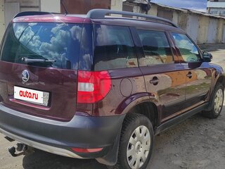 2011 Skoda Yeti I, пурпурный, 690000 рублей, вид 4