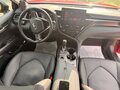 2021 Toyota Camry VIII (XV70) Рестайлинг, красный, 3550000 рублей - вид 6