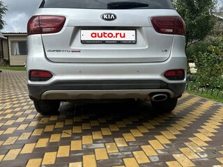 2019 Kia Sorento III Prime Рестайлинг, серебристый, 3270000 рублей, вид 5