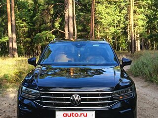 2023 Volkswagen Tiguan Allspace II Рестайлинг, чёрный, 3499000 рублей, вид 1