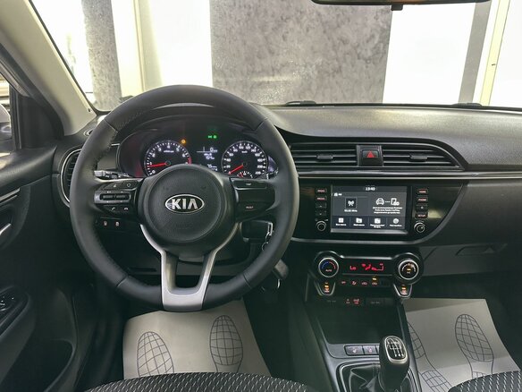 2018 Kia Rio IV, серебристый, 1465000 рублей - вид 29