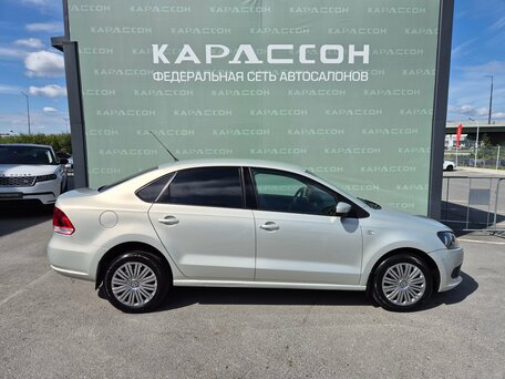 2012 Volkswagen Polo V, серебристый, 710000 рублей, вид 4