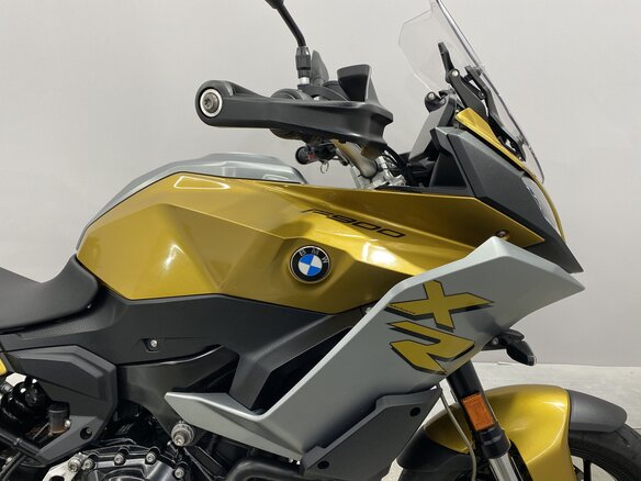 2020 BMW F 900 XR, жёлтый, 830000 рублей - вид 20