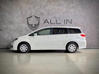 2013 Toyota Wish II Рестайлинг, белый, 1012000 рублей, вид 4