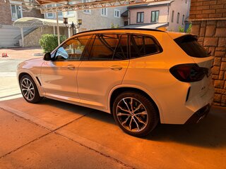 2024 BMW X3 20i xDrive III (G01) Рестайлинг, белый, 6400000 рублей, вид 4