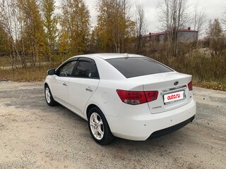2011 Kia Forte I, белый, 1000000 рублей, вид 3