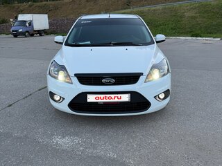 2011 Ford Focus II Рестайлинг, белый, 550000 рублей, вид 3
