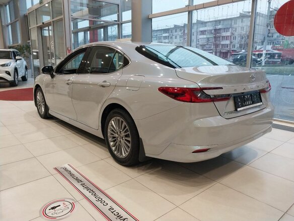 2025 Toyota Camry IX (XV80) China Market, серебристый, 4300000 рублей - вид 3