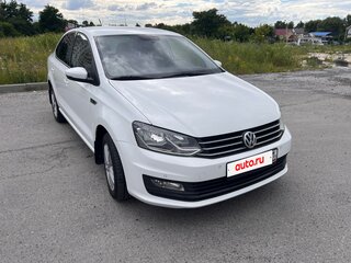 2018 Volkswagen Polo V Рестайлинг, белый, 1298000 рублей, вид 3
