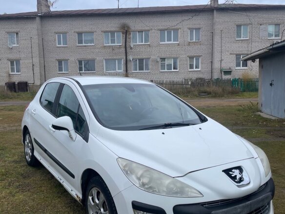 2010 Peugeot 308 I, белый, 250000 рублей - вид 3