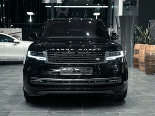 2022 Land Rover Range Rover P530 MHEV V, чёрный, 22440000 рублей, вид 3