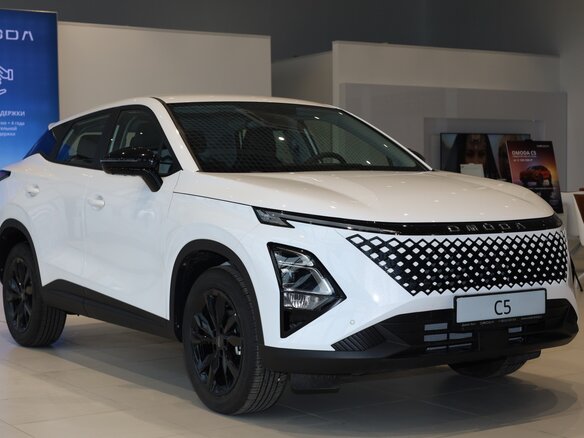 2025 Omoda C5 I Рестайлинг, белый - вид 3