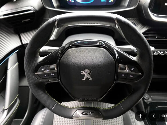 2021 Peugeot 208 II, белый - вид 18