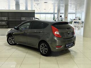 2011 Hyundai Solaris I, серый, 469000 рублей, вид 2
