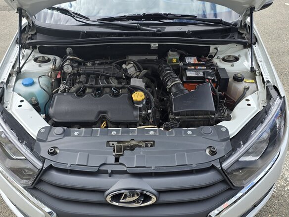 2021 Lada (ВАЗ) Granta I Рестайлинг, белый, 750000 рублей - вид 11