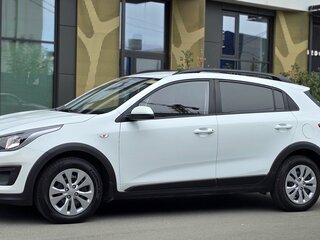 2017 Kia Rio X-Line IV, белый, 1499000 рублей, вид 2