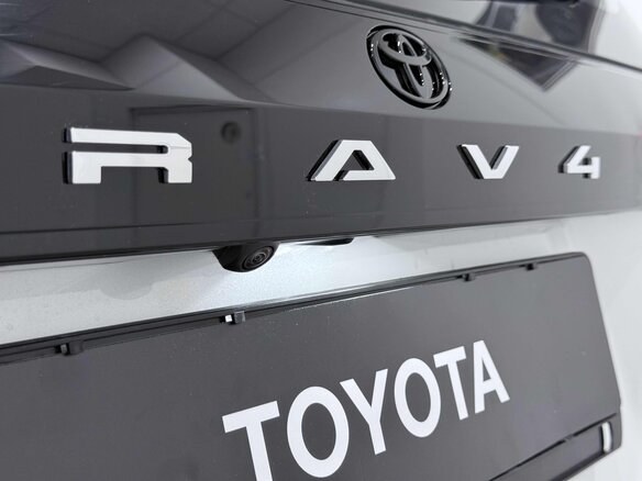 2026 Toyota RAV4 VI (XA60), белый - вид 12
