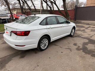 2020 Volkswagen Jetta VII, белый, 1625000 рублей, вид 4