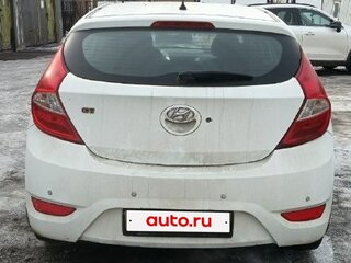 2012 Hyundai Solaris I, белый, 460000 рублей, вид 3