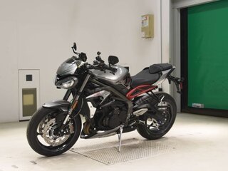 2022 Triumph Street Triple, серый, 882000 рублей, вид 4