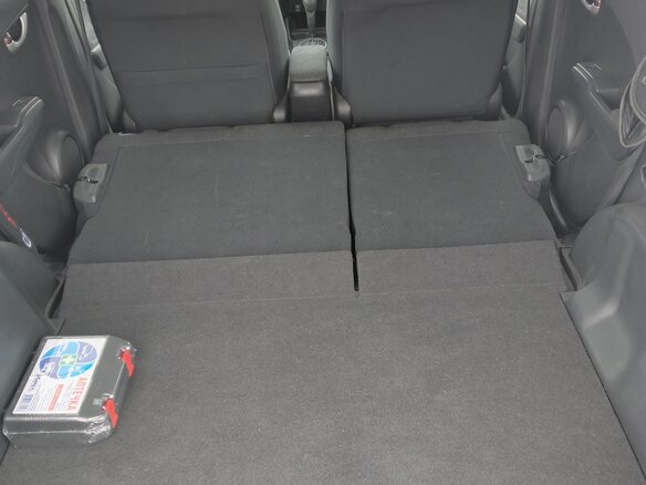 2011 Honda Fit Hybrid II, серый, 850000 рублей - вид 13