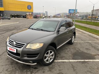 2008 Volkswagen Touareg I Рестайлинг, серый, 1300000 рублей, вид 2