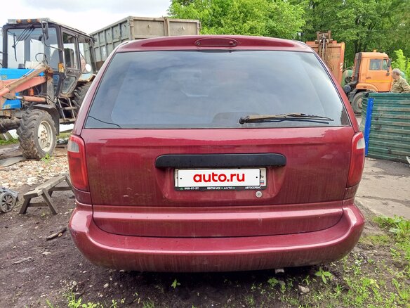 2000 Dodge Caravan 3-speed IV, красный, 145000 рублей - вид 4