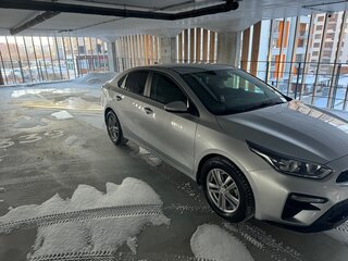 2020 Kia Cerato IV, серый, 1800000 рублей, вид 4