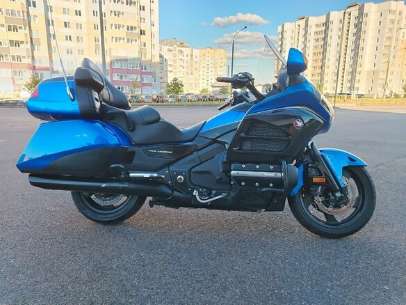 2016 Honda GL 1800 Gold Wing, синий, 1574688 рублей - вид 1