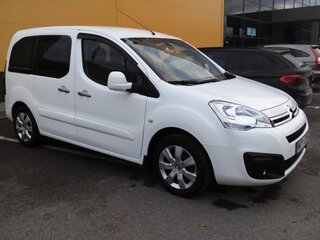 2018 Citroen Berlingo II Рестайлинг 2, белый, 1870000 рублей, вид 2
