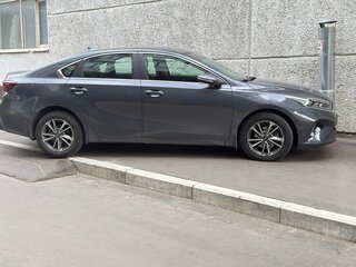 2021 Kia Cerato IV, серый, 2250000 рублей, вид 3