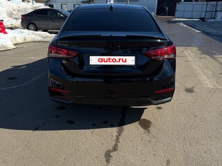 2018 Hyundai Solaris II, чёрный, 1300000 рублей, вид 5