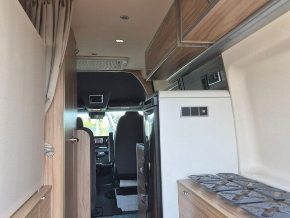2022 Hymer Grand Canyon S, белый - вид 23