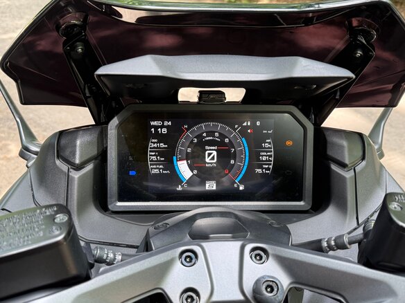 2023 Yamaha TMAX, зелёный, 1545000 рублей - вид 18
